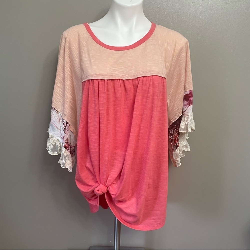 Gigio Plus women’s top size small Coral Floral lace cotton